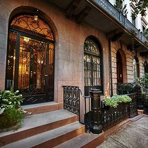 Replace-Your-Homes-Front-Door-with-an-Iron-Door